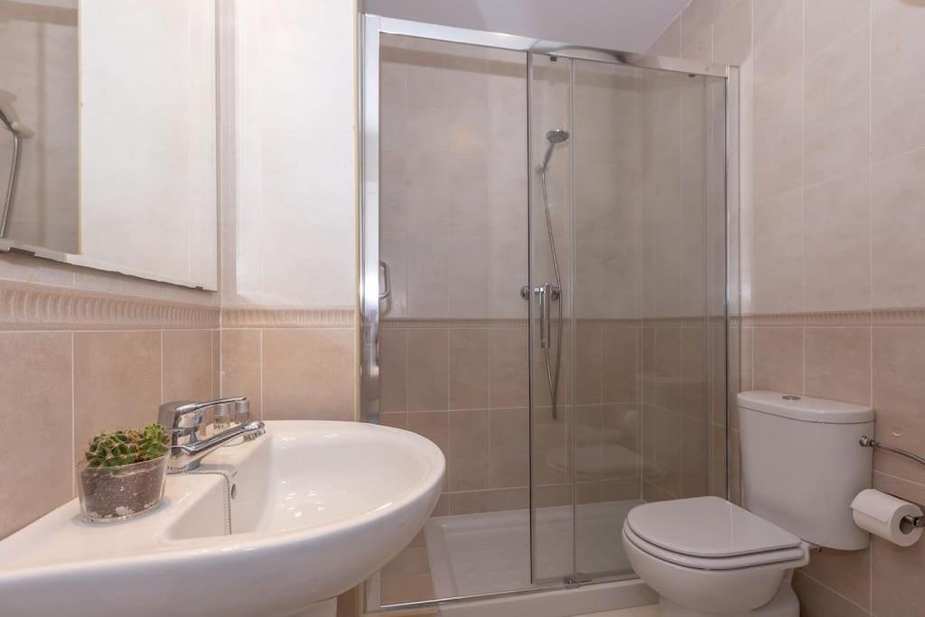Apartamento Suite Centrico Малага Экстерьер фото