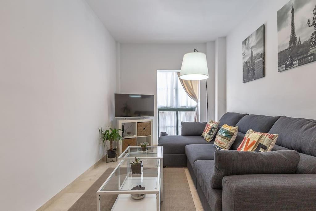 Apartamento Suite Centrico Малага Экстерьер фото