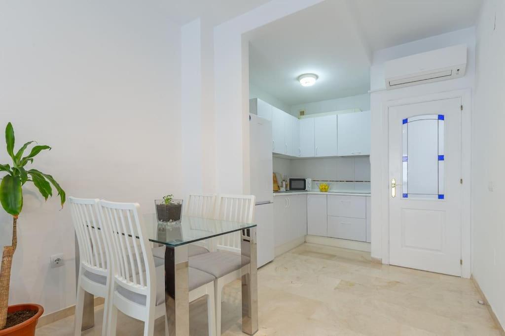 Apartamento Suite Centrico Малага Экстерьер фото